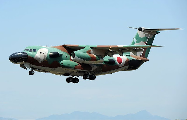 Gambar 33. Foto Pesawat Angkut Militer Kawasaki C-1