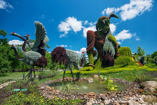 Jaw-dropping Plant Sculptures of Mosaiculture International