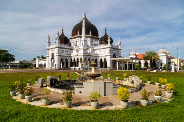 Manuskrip Undang-Undang Kedah: Kajian Unsur-Unsur Etnografi Islam
