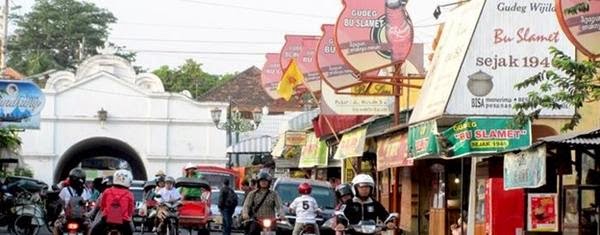 Wisata Kuliner Yogyakarta Pusat Gudeg Wijilan 