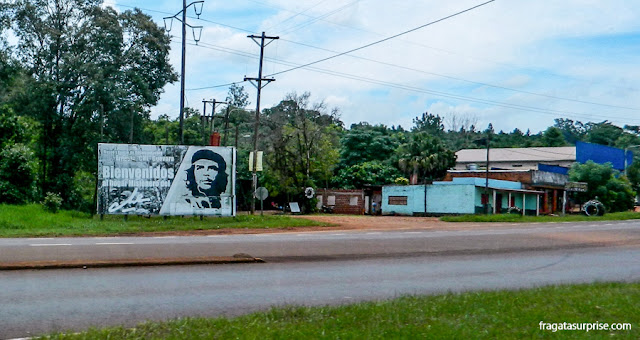 Estrada para a casa de Che Guevara em Caraguatay