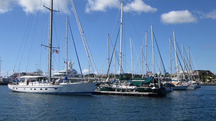 Bateaux de plaisance à la Marina de Papeete