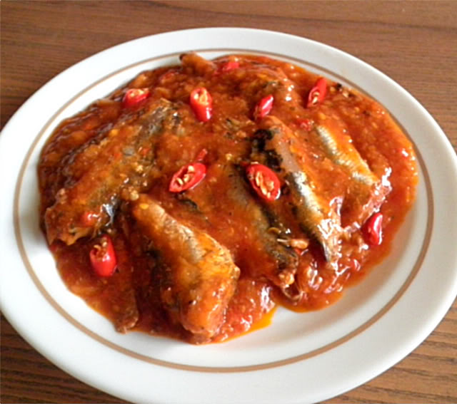 Sardine Sambal Recipe @ treatntrick.blogspot.com