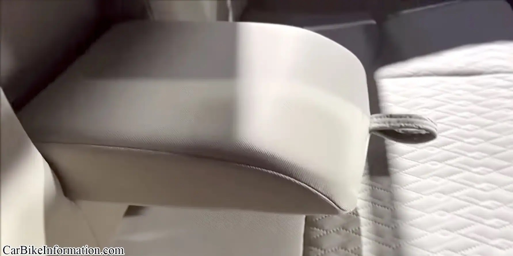 Mahindra Scorpio S11 Back Armrest