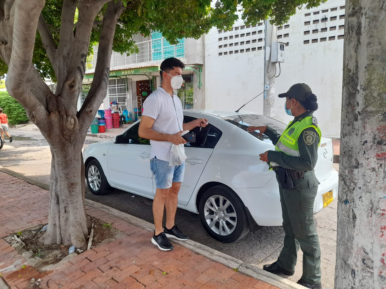 https://www.notasrosas.com/Policía Guajira entrega Balance de los Operativos realizados durante el fin de semana, en la jurisdicción peninsular