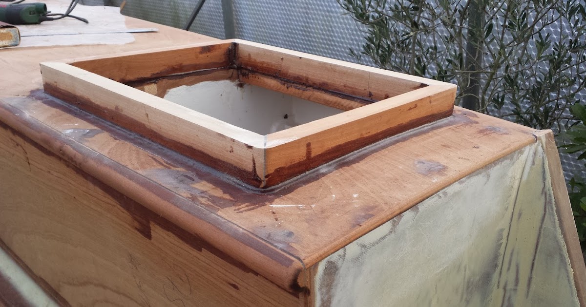 Plywood Boat Building Blog: Stowage Hatch Coaming