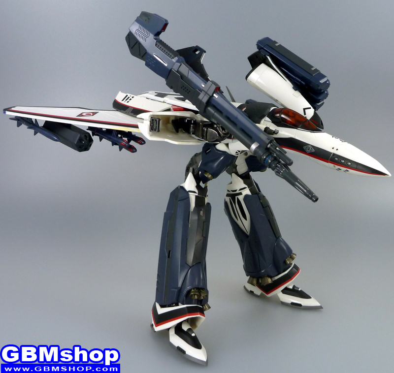 Macross Frontier VF-171EX Armored Nightmare Plus EX Alto Saotome Custom GERWALK Mode