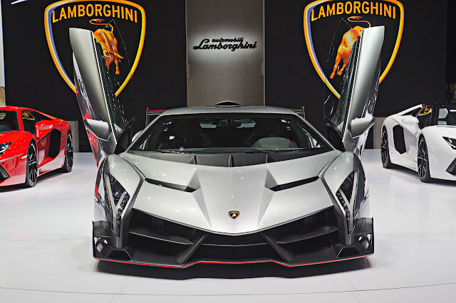 مواصفات لامبورجيني فنينيو Lamborghini Veneno 2017 تقرير شامل