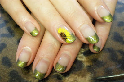 Sunflower Nail Art