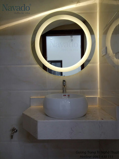 gương trang trí đèn led phòng tắm