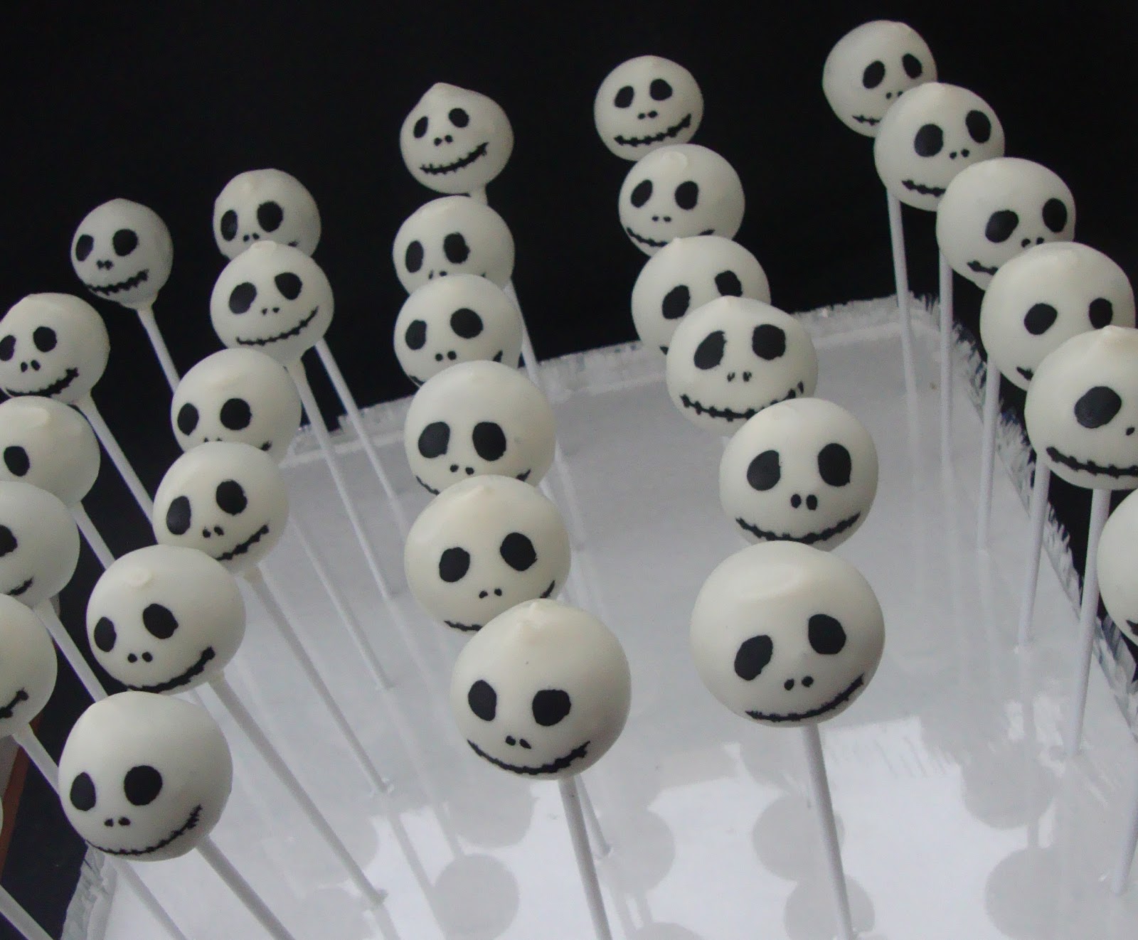 christmas cake pops display Jack Skeleton Cake Pops