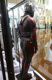 Ant-Man 2018 costume back
