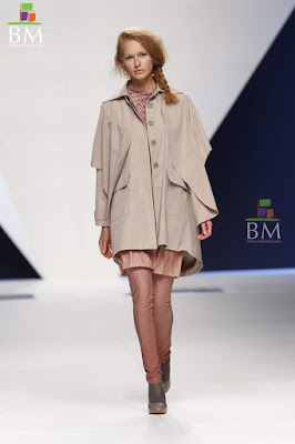 Madrid Fashion Week photos, Madrid Fashion Week Wallpaper gallery, pictures Madrid Fashion Week, Bollywood Fashion Shows, Bollywood news, Bollywood pictures, Madrid Fashion Week Photo Gallery, Madrid Fashion Week Reviews, Madrid Fashion Week News