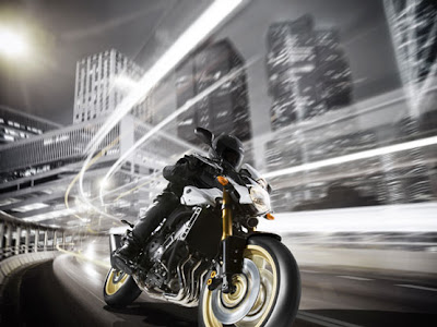 2011 Yamaha FZ8 new motorcycle gallery