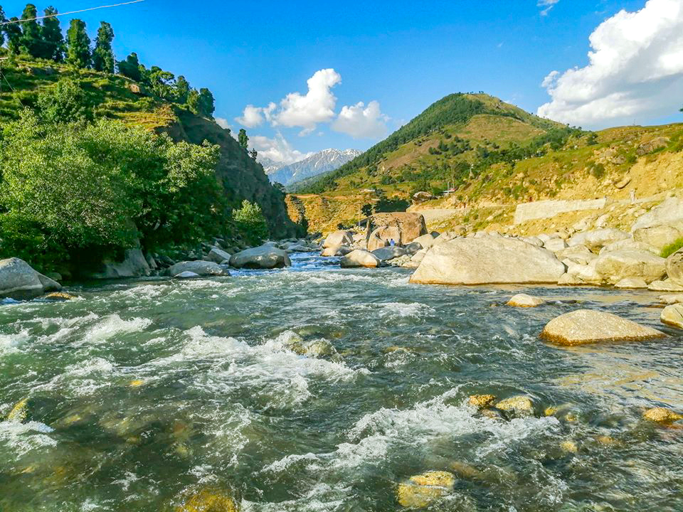 water stream and river Allai valley Battagram. 20 Picture That Turn Your Mind To Travel Allai Valley Battagram. Hidden valley in Battagram and Khyber Pakhtunkhwa. travel Allai valley. most scenic Allai valley picture