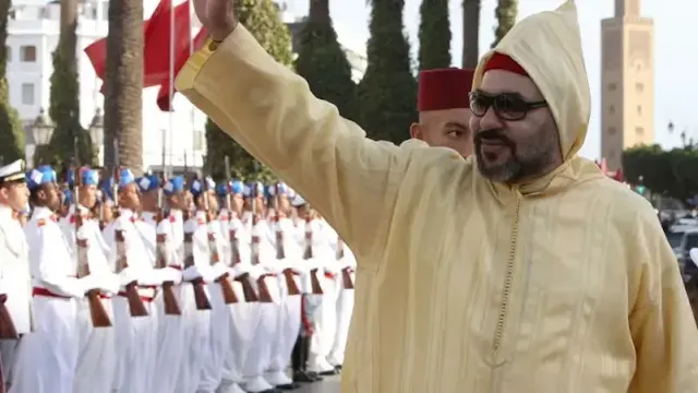 عيد الأضحى في المغرب، قرار الملك محمد السادس، منع ذبح الأضاحي، أزمة الماشية في المغرب، تأثير الجفاف في المغرب، أسعار اللحوم في المغرب، استيراد الأغنام، الوضع الاقتصادي في المغرب، الأوقاف والشؤون الإسلامية، أزمة الغذاء في المغرب.