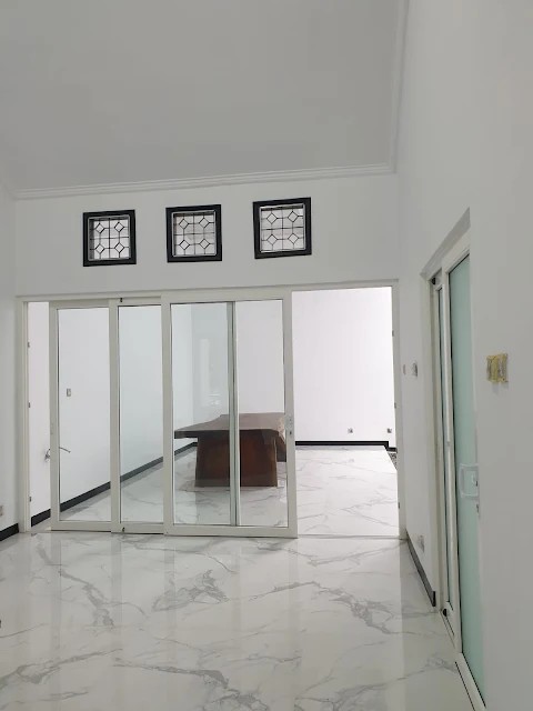 Pintu Geser uPVC Warna Putih