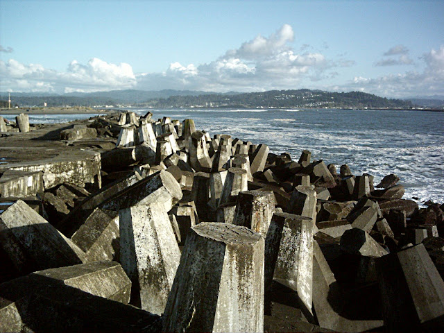 Dolos in Eureka on the North Jetty - Photographs of Humboldt County, CA by gvan42