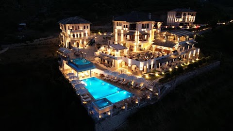 KERCULLA Resort  ( Gjirokaster ) 