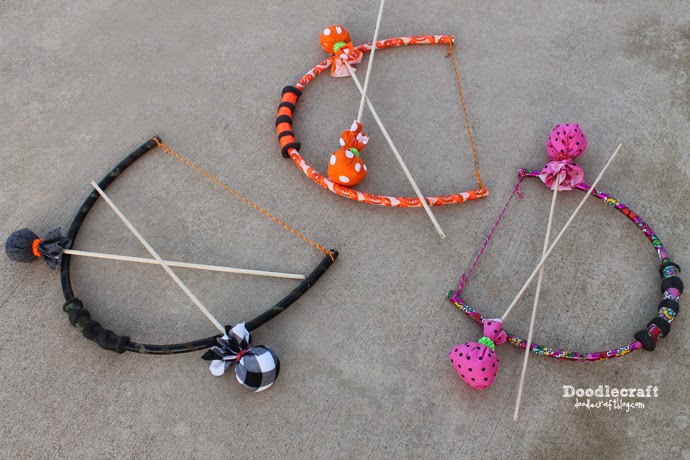 Doodlecraft: Hula Hoop Bows and Padded Arrows!
