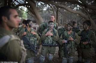 Após denúncia de estupro, Israel vai proibir soldados do sexo feminino de servir como guardas prisionais
