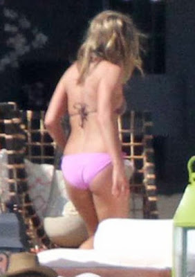 jennifer aniston bikini pictures