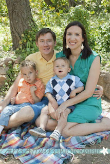 Aris Affairs Photography can create beautiful art with your family portraits in Prescott.