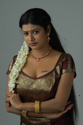 Tamil Actress Shobana Naidu