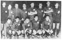 SELECCIÓN MILITAR DE ESPAÑA - Temporada 1965-66 - Comas, Rebellón, Luis Alfonso Villalaín (entrenador), Aranguren, De Felipe, Tonono, Guedes y Rovira (portero suplente); Ufarte, Pintado, Grosso, Fusté y Muñoz - SELECCIÓN MILITAR DE ESPAÑA 5 (Fusté 2, Muñoz y Grosso 2) SELECCIÓN MILITAR DE ESTADOS UNIDOS 0 - 16/12/1965 - Campeonato del Mundo Militar, fase de clasificación, semifinales, grupo I, partido de ida - Murcia, España, estadio de La Condomina - España también ganó 5-0 en la vuelta, celebrada en Alemania, y se clasificó para la final del grupo