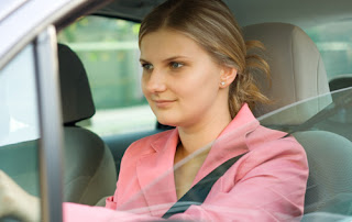 Driving Style, Women Driving, Easy Driving a car, Tips For Driving Efficiently 