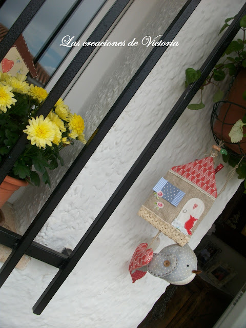 Las creaciones de Victoria. Patchwork. Casita colgador