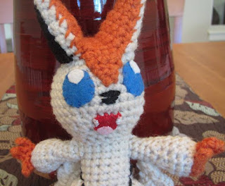 PATRON GRATIS VICTINI | POKEMON AMIGURUMI 90