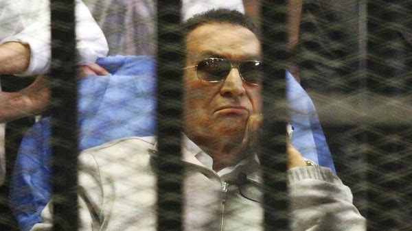 حسني مبارك يصبح حرّاً طليقاً بعد 3 أيام