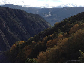 By E.V.Pita / Canyons of River Sil / Fall 2012 / Cañones del río Sil