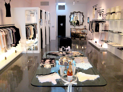 Fashion Boutique Interior on As You Walk Into The Ultra Feminine Boutique  Surrounded By Pink Walls