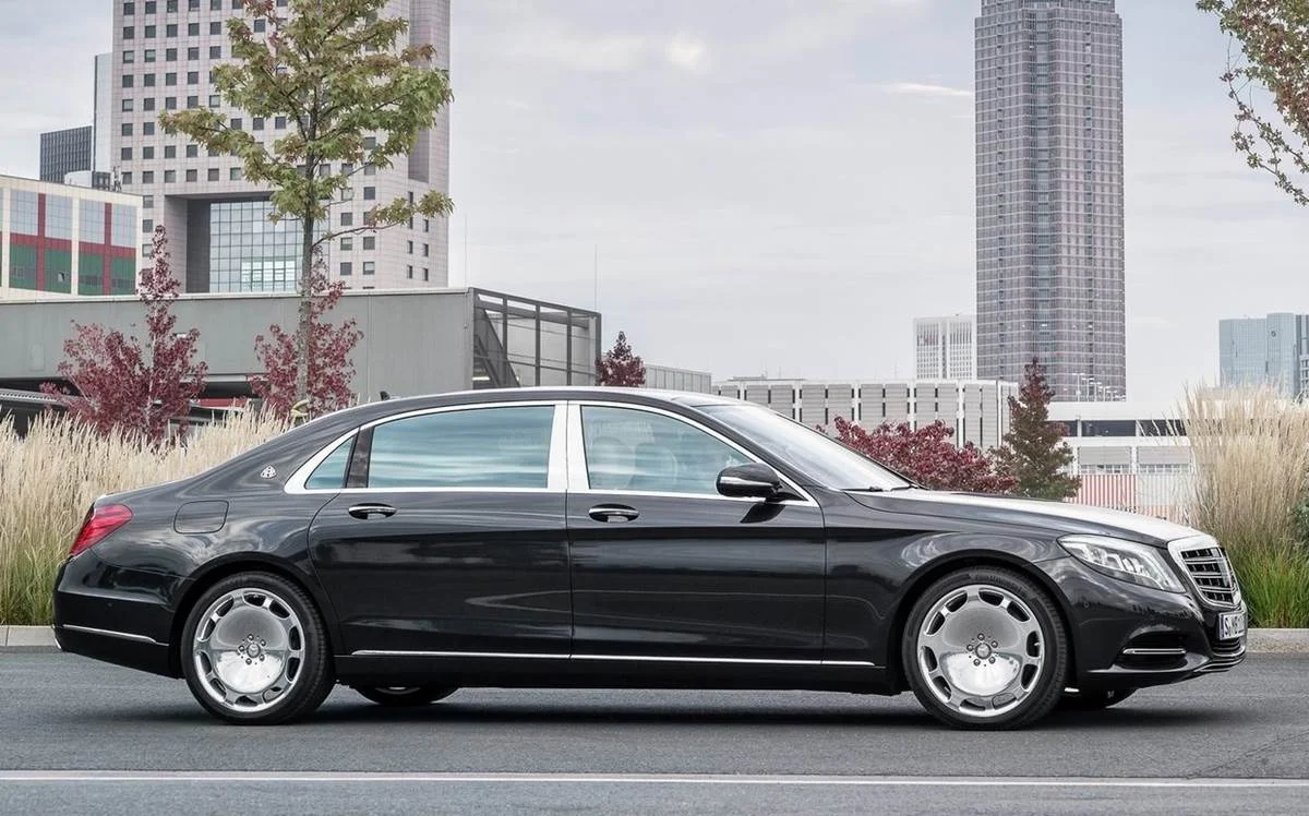 Mercedes-Maybach S600