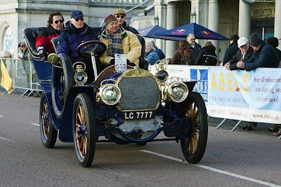 vintage cars in England photos - old cars gallery