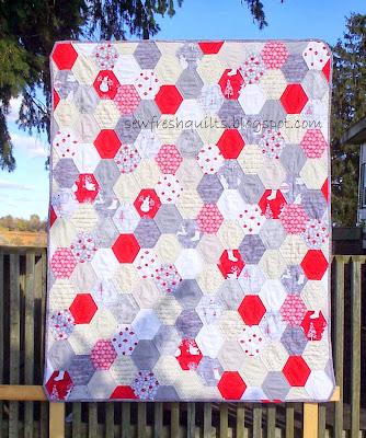 http://sewfreshquilts.blogspot.ca/2013/10/holiday-sparkle.html