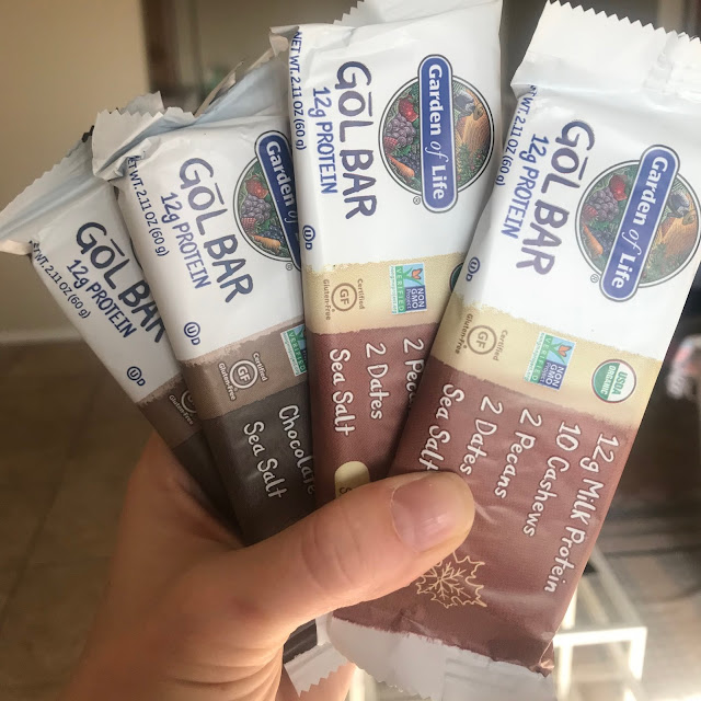 GoL bars are organic lifestyle bars made with 8-10 simple ingredients, with each bar containing 12 g of Certified USDA Organic, Non-GMO Project verified, grass-fed whole milk protein along with real whole foods such as organic dates, nuts, and blueberries