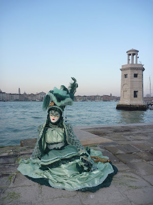 Venice-Italy-Carnival-of-Venice-masks-disguise