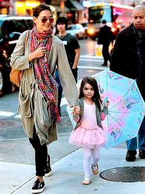 suri cruise in heels. daughter Suri Cruise has