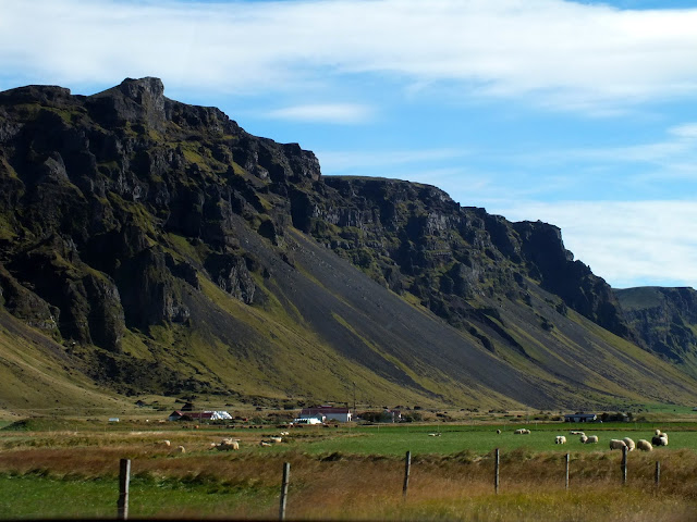 recorrido en coche por Islandia