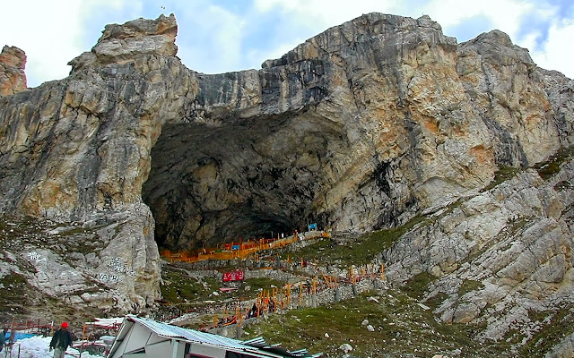 Lord Amarnath Cave Temple HD Wallpaper, Lord Amarnath Cave Temple High Quality Widescreen Wallpaper, Amarnath Gufa Mandir High Quality HD Wallpaper, Amarnath Gufa HQ Wallpaper, Hindu Temple Shri Amarnath Gufa HD Wallpaper, Beautiful Cave Temple Desktop Wallpaper, High Quality Lord Amarnath Cave Temple Desktop Wallpaper, God Amarnath Temple HQ Desktop Background, Bhagwaan Amarnath Cave HD Wallpaper, Download Free HD Temple Shri Amarnath Dham Desktop BackgroundImage, Amarnath God Shiv Cave HD Wallpaper, Hindu God Temple HD Wallpaper, Har Har Mahadev Amarnath Temple HD Desktop Background, www.purehdwallpapers.in