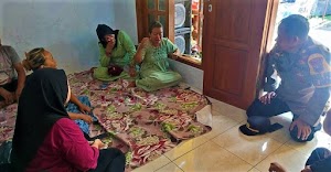  Pilu Een Saat Lihat Suami dan Anak Tercebur ke Kalimas Bersama Motornya