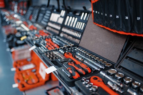 Bagaimana Cara Kerja Control Equipment dalam Industri? 🎛️