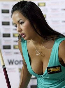 Shanelle Loraine Hot Pool Player