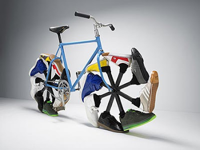 Flat Tire Shoes on Art Cars   Art Bikes   Art Vehicles   Videos  Bikes With Shoes