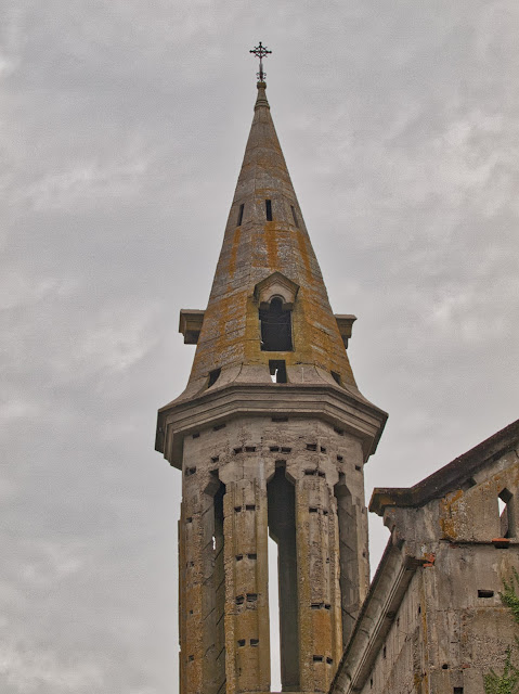 jiemve, LEOJAC, MONTAUBAN, Eglise inachevée, Abbé Garibaud