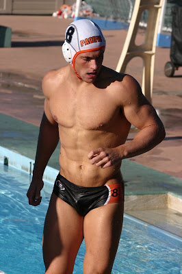 Swimpixx - pics of men in swimmwer: speedos, aussiebum, sungas, & nike. Brazilian homens nos sungas abraco sunga. Free photos of speedo men, hot gay men in speedos and aussiebum. Swimpixx blog for sexy speedos.<br />