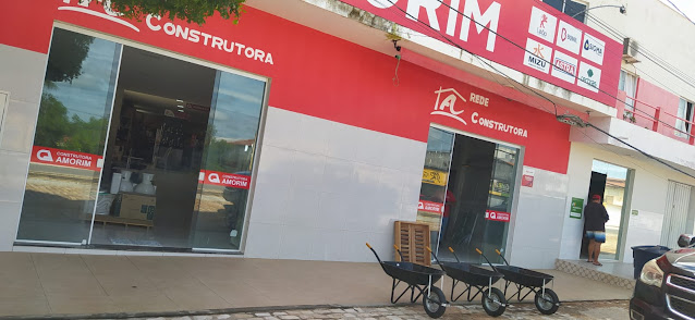 Precisando de ferramentas para limpeza de muros e terrenos? A Construtora Amorim em Caraúbas tem